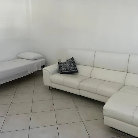 Apartment Casa Vacanze U Puzzu Trapani
