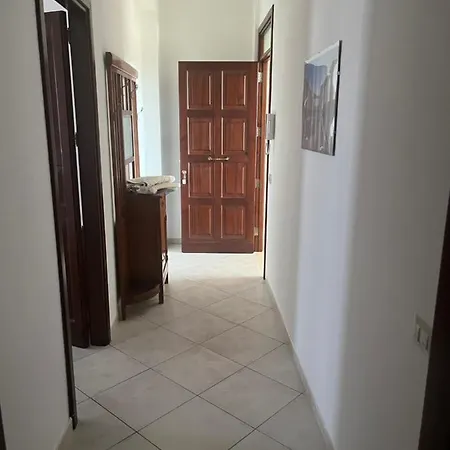 Casa Vacanze U Puzzu Apartment *